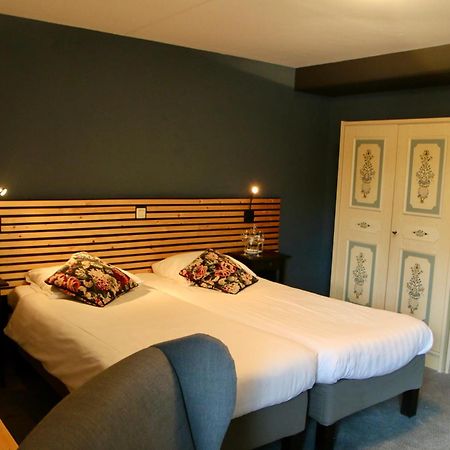 Hotel Restaurant De Roosterhoeve Roosteren Bagian luar foto
