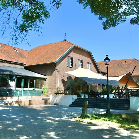 Hotel Restaurant De Roosterhoeve Roosteren Bagian luar foto