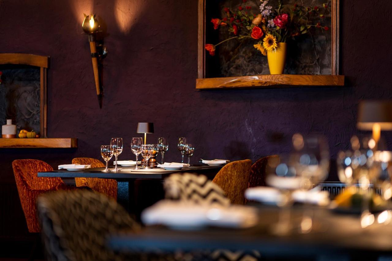 Hotel Restaurant De Roosterhoeve Roosteren Bagian luar foto