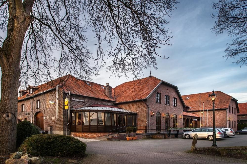 Hotel Restaurant De Roosterhoeve Roosteren Bagian luar foto
