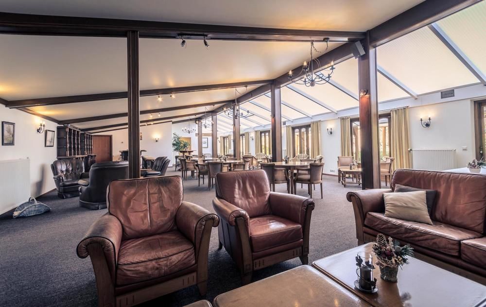 Hotel Restaurant De Roosterhoeve Roosteren Bagian luar foto